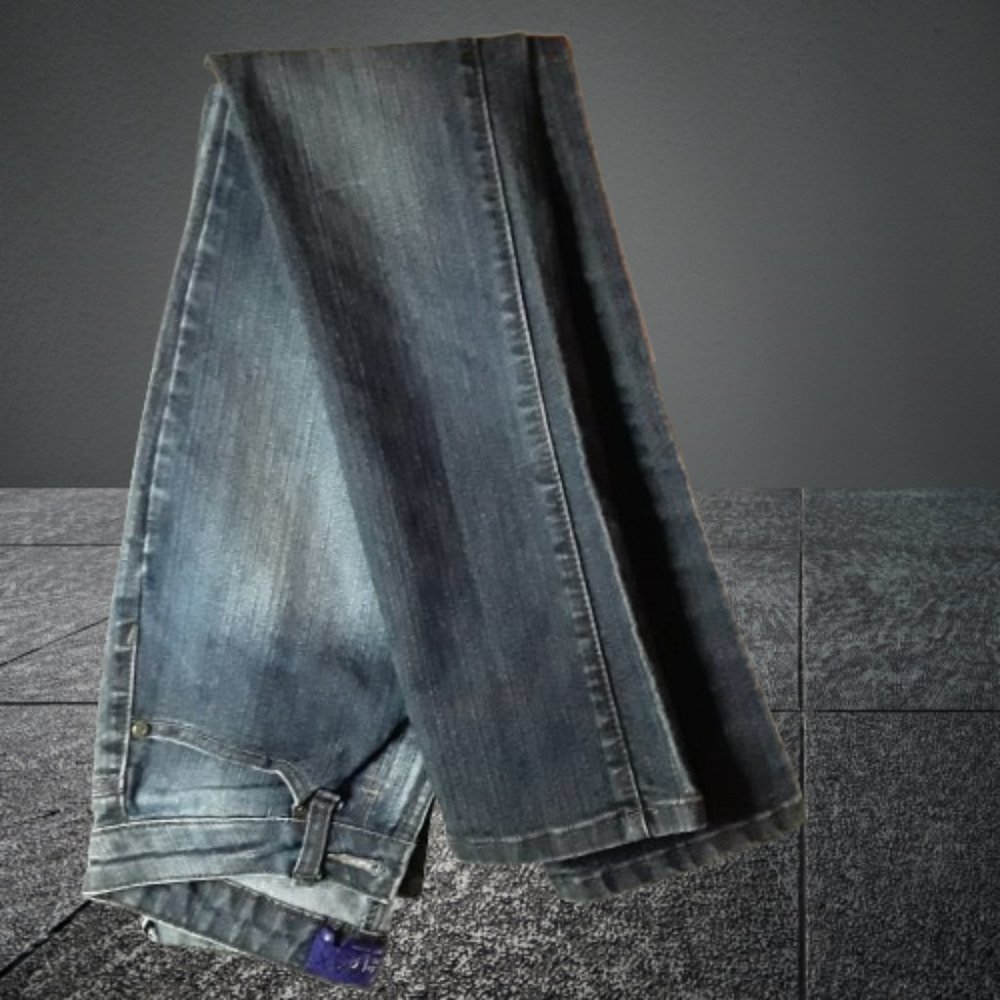 Miley Cyrus Max Azria Straight Leg Jeans Juniors Size 5 - Picture 9 of 9